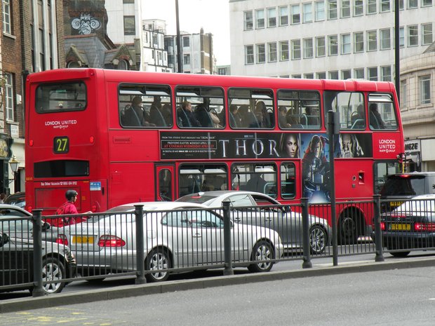  bus londonien à impériale
